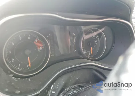 2019 Jeep Cherokee Latitude Plus z USA, uszkodzony, nr VIN 1C4PJMLX3KD102559